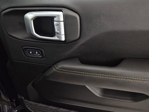 Used 2023 Jeep Wrangler High Altitude image 33