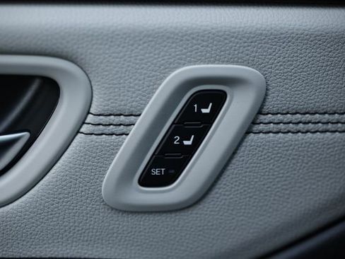 New 2026 Honda Pilot Touring image 23