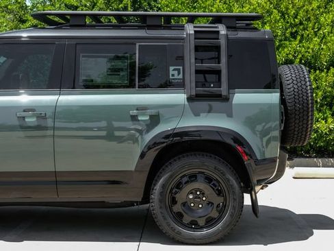 New 2026 Land Rover Defender 110 Trophy Edition AWD/4WD image 13