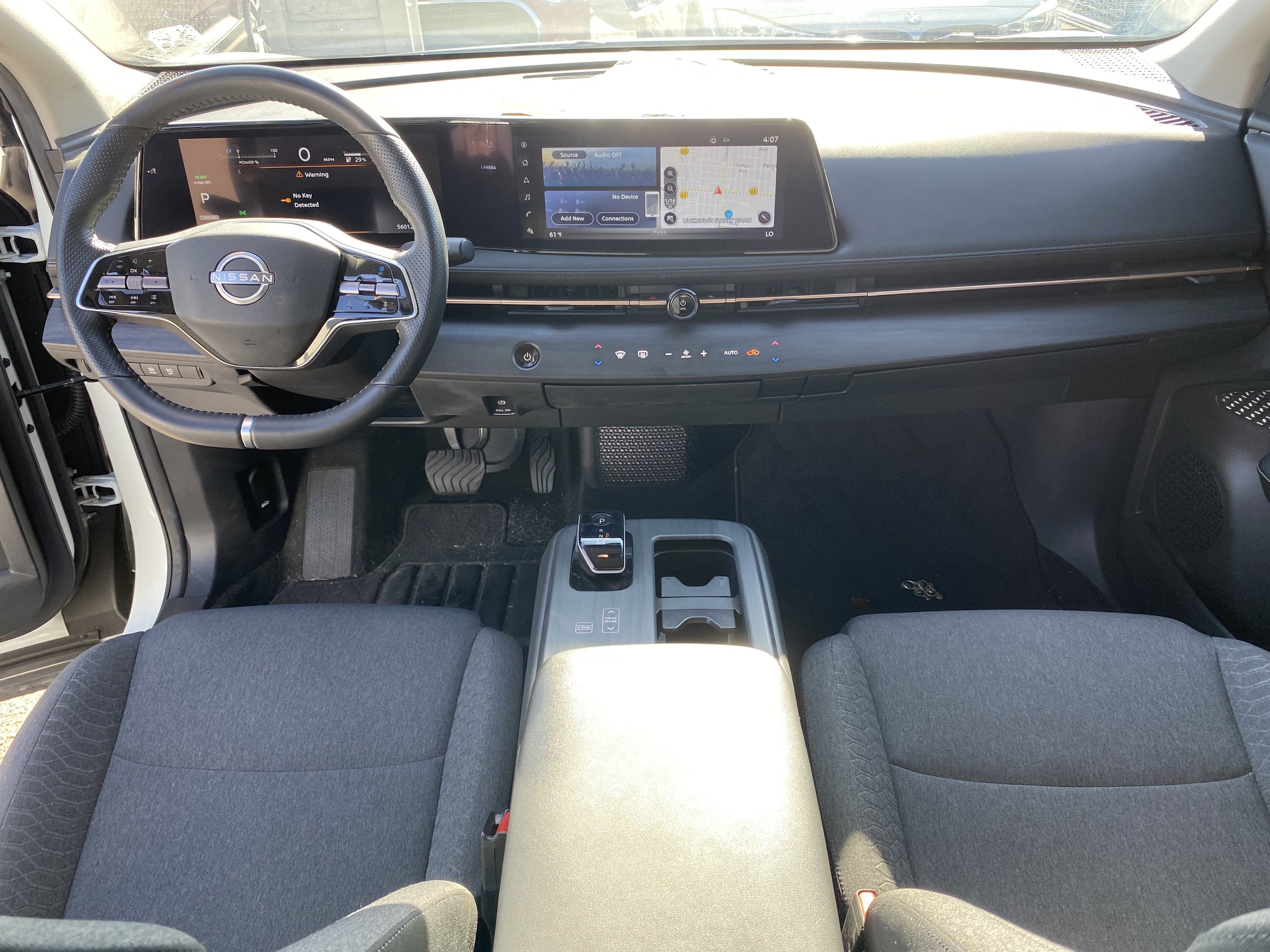 Used 2023 Nissan Ariya FWD image 21
