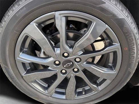 Certified 2023 Chevrolet Equinox RS w/ RS Leather Package image 35