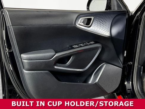 Certified 2022 Kia Soul GT-Line FWD image 19