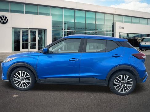 Used 2021 Nissan Kicks SV image 8