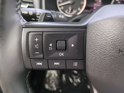 Used 2026 Nissan Rogue SV FWD image 23