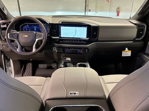 New 2026 Chevrolet Silverado 1500 LTZ w/ LTZ Premium Package image 15