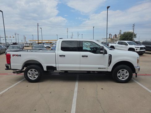 Used 2025 Ford F250 XLT w/ FX4 Off-Road Package AWD/4WD image 4