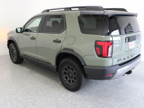 Used 2026 Honda Passport TrailSport Elite image 9