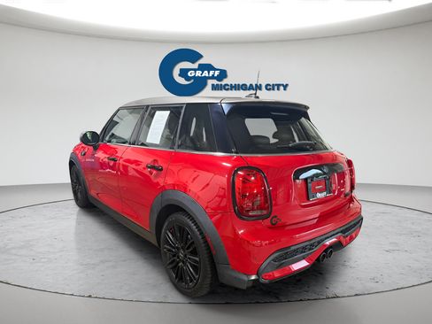 Used 2022 MINI Cooper S FWD image 3