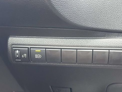 Used 2026 Toyota Corolla LE FWD image 21