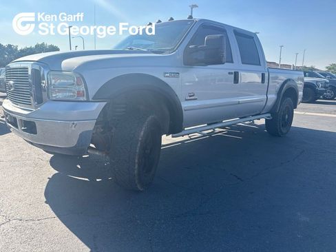 Used 2006 Ford F250 Lariat AWD/4WD image 1