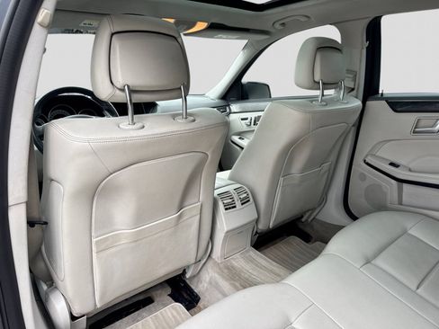 Used 2014 Mercedes-Benz E 350 4MATIC Sedan image 19