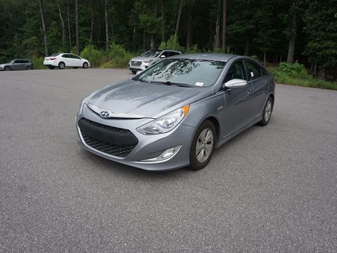 Used 2014 Hyundai Sonata Hybrid FWD image 21
