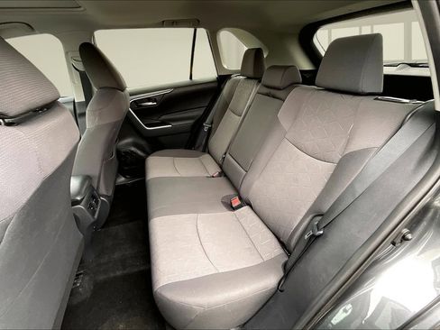Used 2019 Toyota RAV4 XLE image 22
