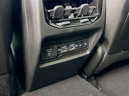 New 2025 Jeep Grand Cherokee Limited AWD/4WD image 26