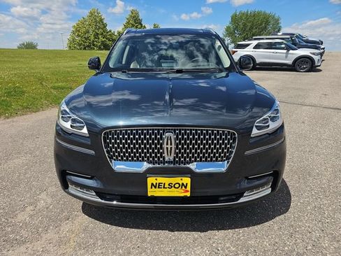 Used 2022 Lincoln Aviator Reserve w/ Equipment Group 201A AWD/4WD image 8