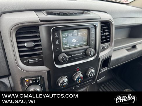 Used 2018 RAM 1500 Express w/ Express Value Package AWD/4WD image 20
