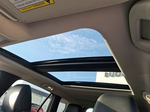 Used 2025 MAZDA CX-50 2.5 Hybrid w/ Premium Plus Pkg image 15