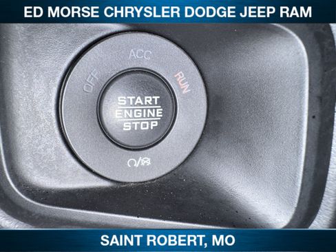 Used 2025 Jeep Wrangler Unlimited Rubicon AWD/4WD image 23