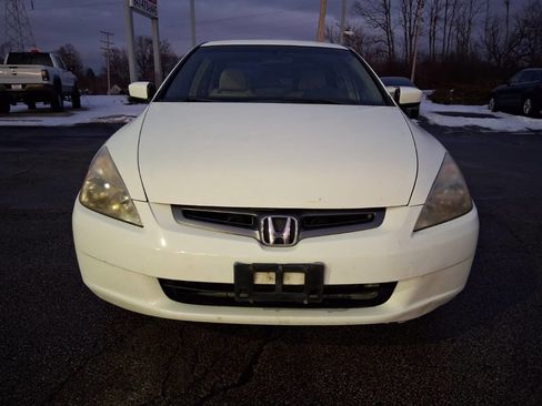 Used 2003 Honda Accord LX image 2