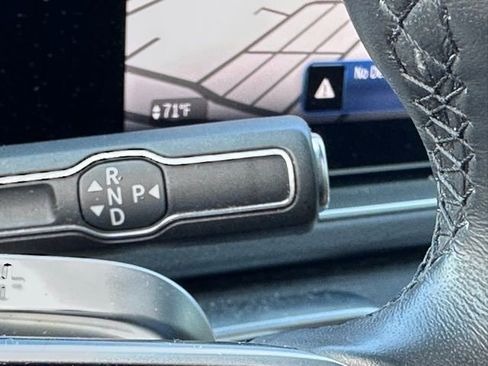 Used 2024 Mercedes-Benz GLE 350 4MATIC image 16