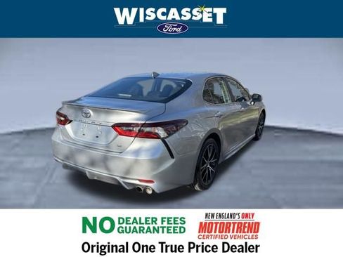 Used 2024 Toyota Camry SE image 23