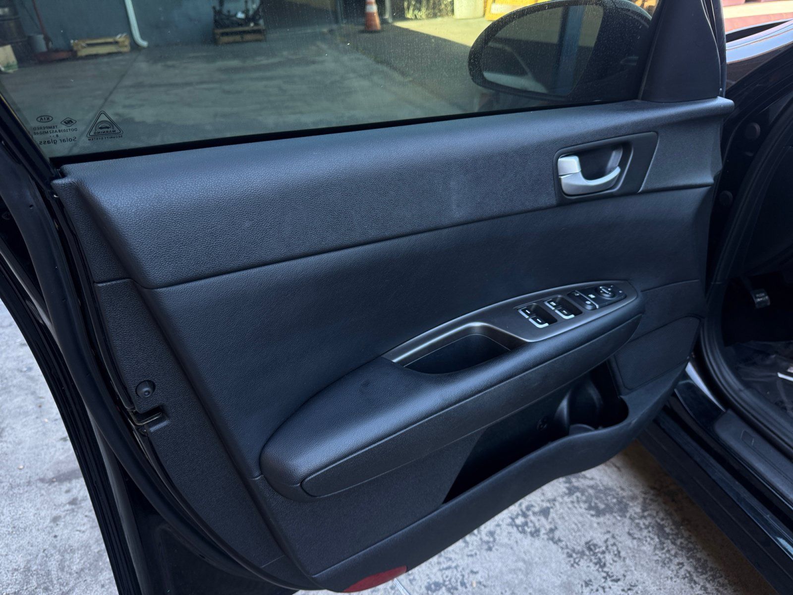 Used 2019 Kia Optima S FWD image 22