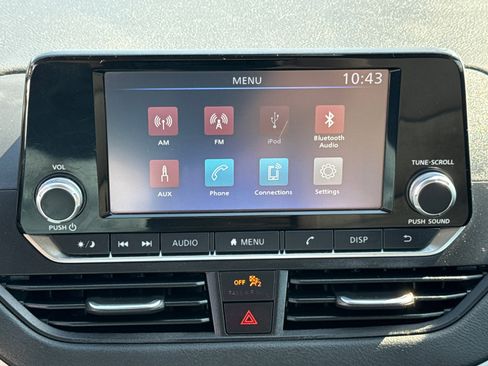 Used 2023 Nissan Altima 2.5 S image 10