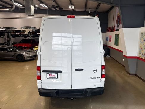 Used 2020 Nissan NV 2500 SV RWD image 6