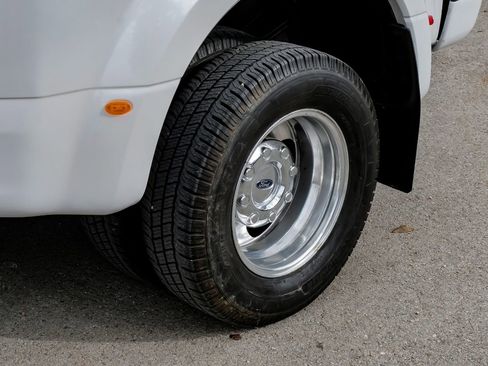 Used 2018 Ford F350 Platinum w/ Platinum Ultimate Package image 63