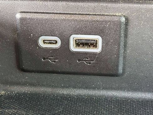 Used 2024 Chevrolet Brightdrop 600 w/ Battery Pack, Max Range AWD/4WD image 13