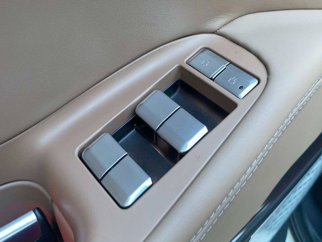 Certified 2025 Lincoln Navigator Black Label AWD/4WD image 14