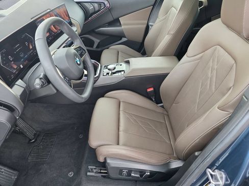 Certified 2025 BMW X3 xDrive30i w/ Convenience Package AWD/4WD image 9