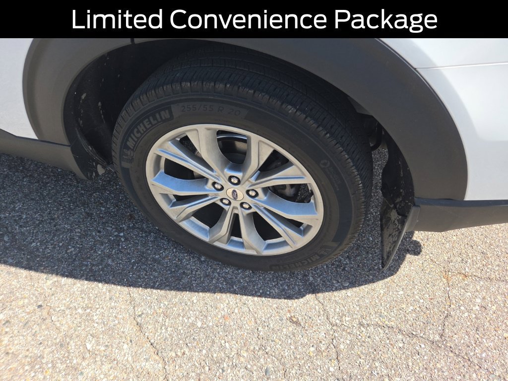 Used 2023 Ford Explorer Limited w/ Limited Technology Package AWD/4WD image 12