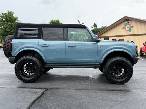 Used 2023 Ford Bronco Outer Banks AWD/4WD image 9