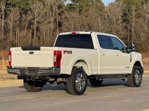 Used 2021 Ford F250 Lariat w/ Lariat Ultimate Package image 5