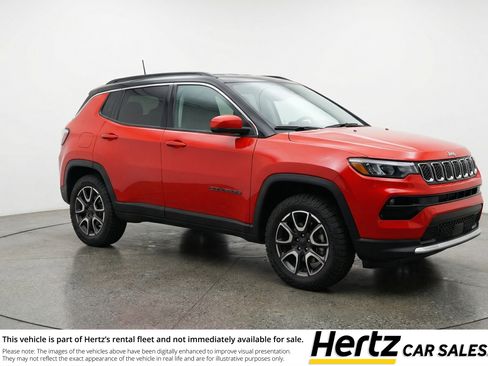 Used 2025 Jeep Compass Trailhawk AWD/4WD image 1