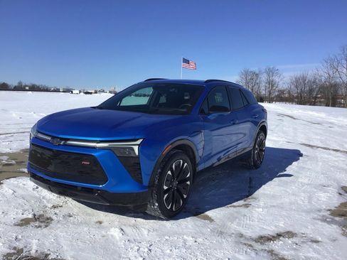 Used 2024 Chevrolet Blazer EV RS image 10