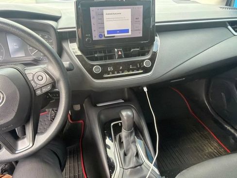 Used 2024 Toyota Corolla LE FWD image 15