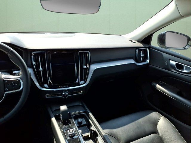 Used 2024 Volvo S60 B5 Core AWD/4WD image 18