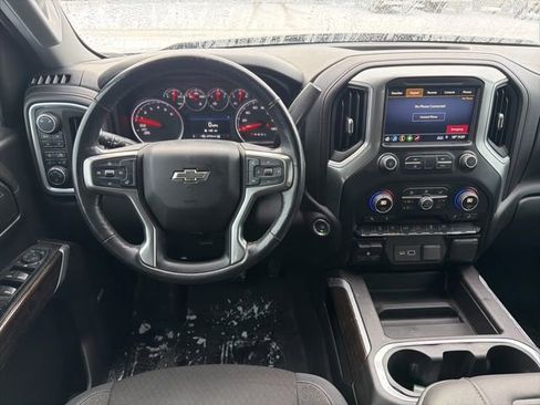 Used 2019 Chevrolet Silverado 1500 RST image 15