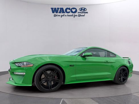 Used 2019 Ford Mustang GT Premium w/ GT Performance Package RWD image 5
