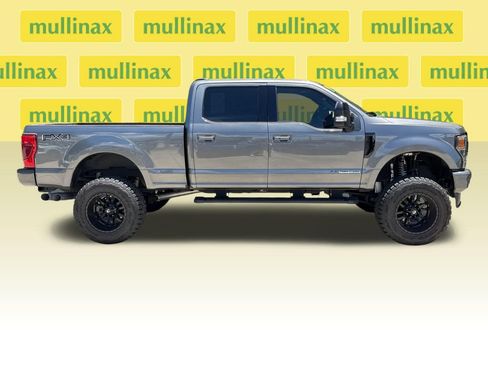 Used 2022 Ford F250 Lariat w/ Lariat Ultimate Package AWD/4WD image 2
