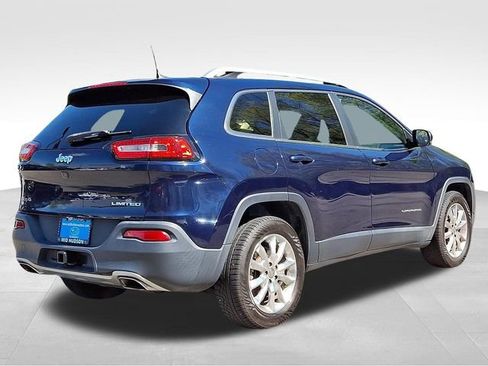 Used 2016 Jeep Cherokee Limited AWD/4WD image 7