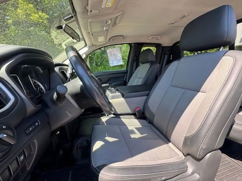 Used 2019 Nissan Titan S w/ S Utility Package AWD/4WD image 13