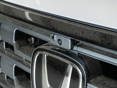 New 2026 Honda Pilot TrailSport image 2