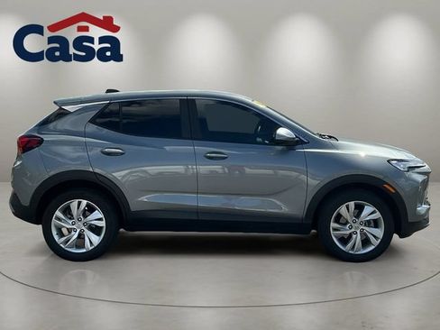 Used 2024 Buick Encore GX Preferred w/ Comfort Package FWD image 7