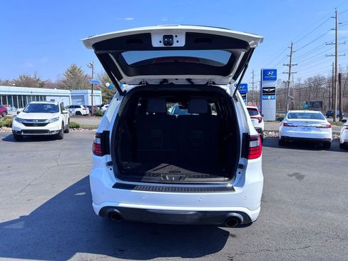 Used 2022 Dodge Durango R/T w/ Tow 'N Go Package AWD/4WD image 12
