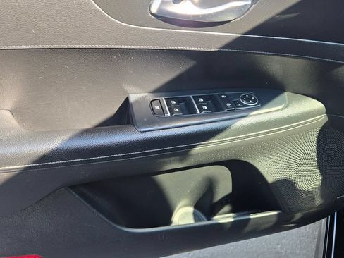 Used 2020 Kia Forte GT-Line w/ GT-Line Premium Package FWD image 10