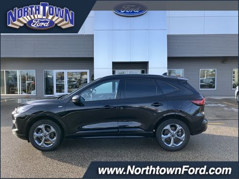 Used 2024 Ford Escape ST-Line w/ Tech Pack #1 AWD/4WD image 1