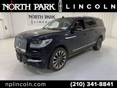 Used 2021 Lincoln Navigator L Reserve image 1